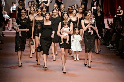 Dolce & Gabbana Fashion Show: Italian Elegance Meets Dazzling Entertainment!